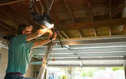 Security Garage Doors Deerfield Beach, FL 954-656-6230 - repair-side
